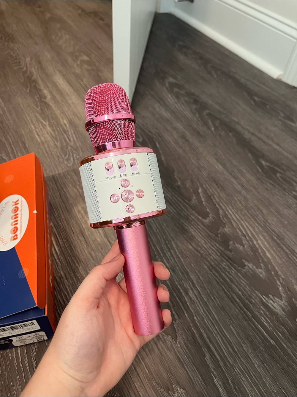 Wireless Pink Karaoke Microphone Bluetooth Handheld Speaker
